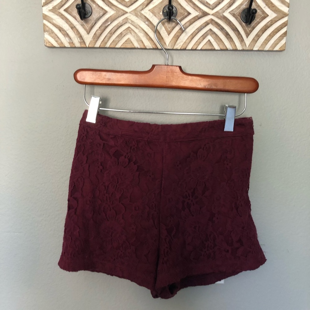 High waisted lace burgundy shorts